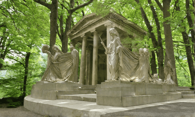 Statue in New Hampshire's Saint-Gaudens Park